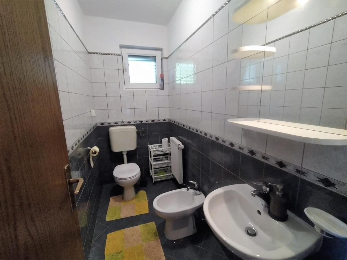 Apartman No Stress On *